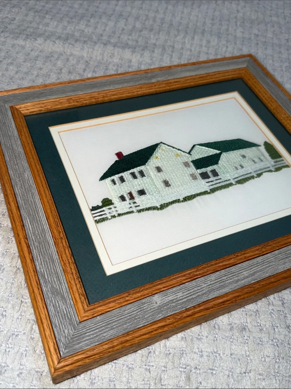 Vtg Needlepoint Embroidered White Farmhouse Crewel Barn wood Frame Wall Hanging